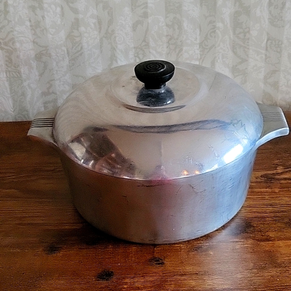 Vintage Wagner Ware USA Magnalite Dutch Oven Roaster With Lid
